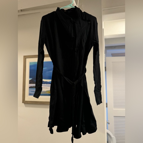 Lunya The Short Robe - Picture 5 of 8